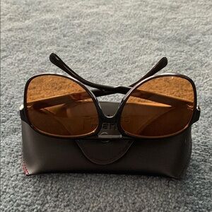 Brown Oval Sunglasses